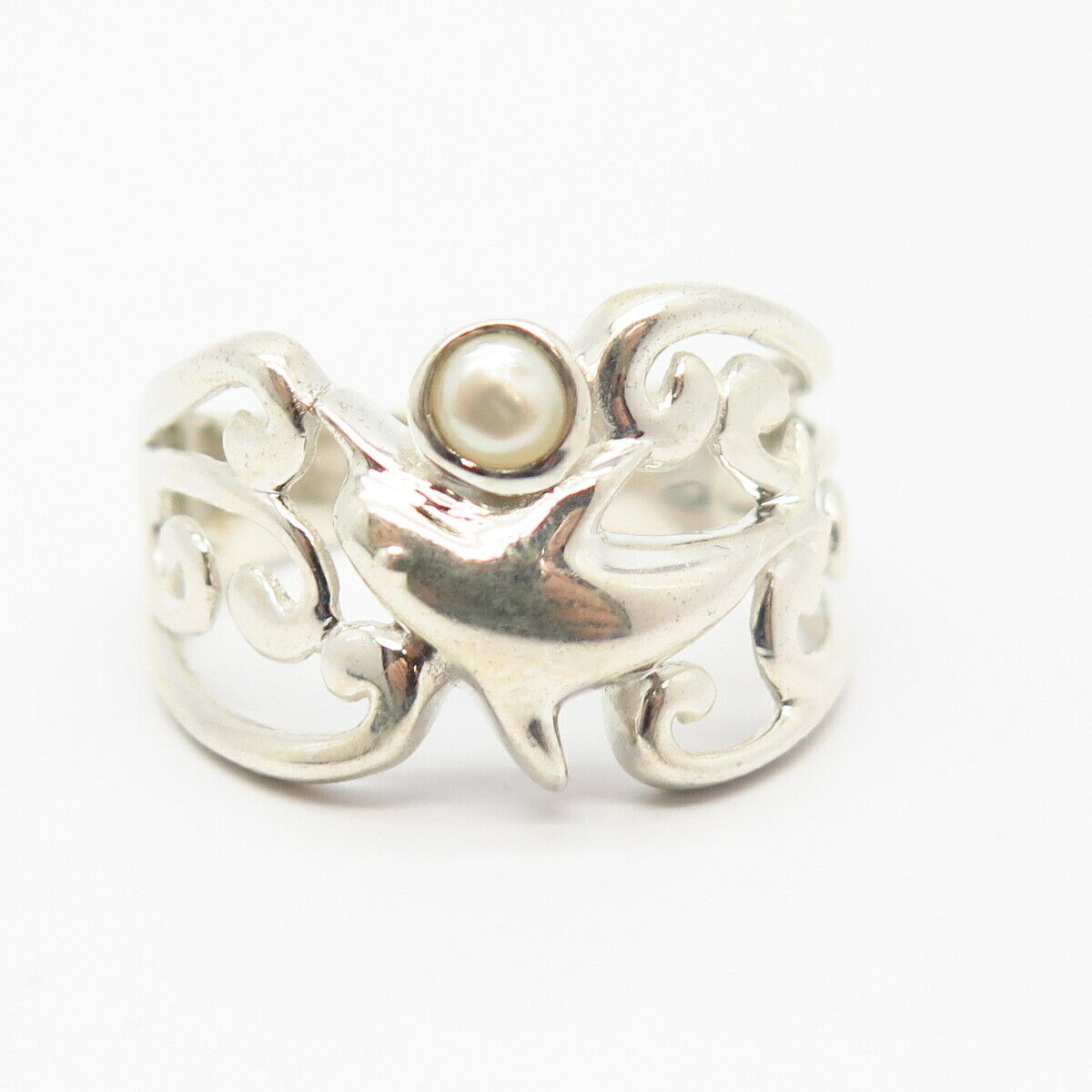 925 Sterling Silver Real Pearl Friendly Dolphin Design Ring