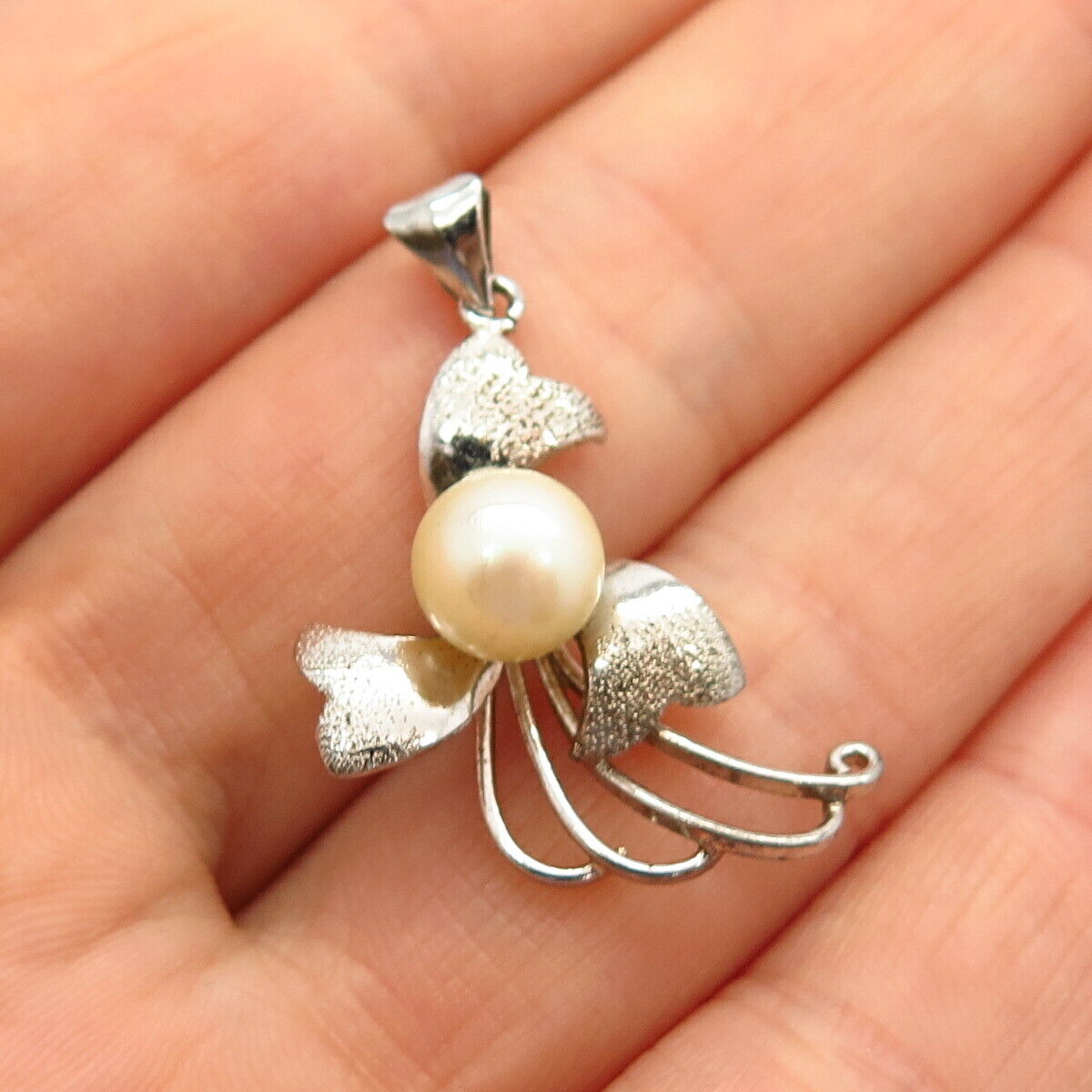 925 Sterling Silver Vintage Real Pearl Floral Design Pendant