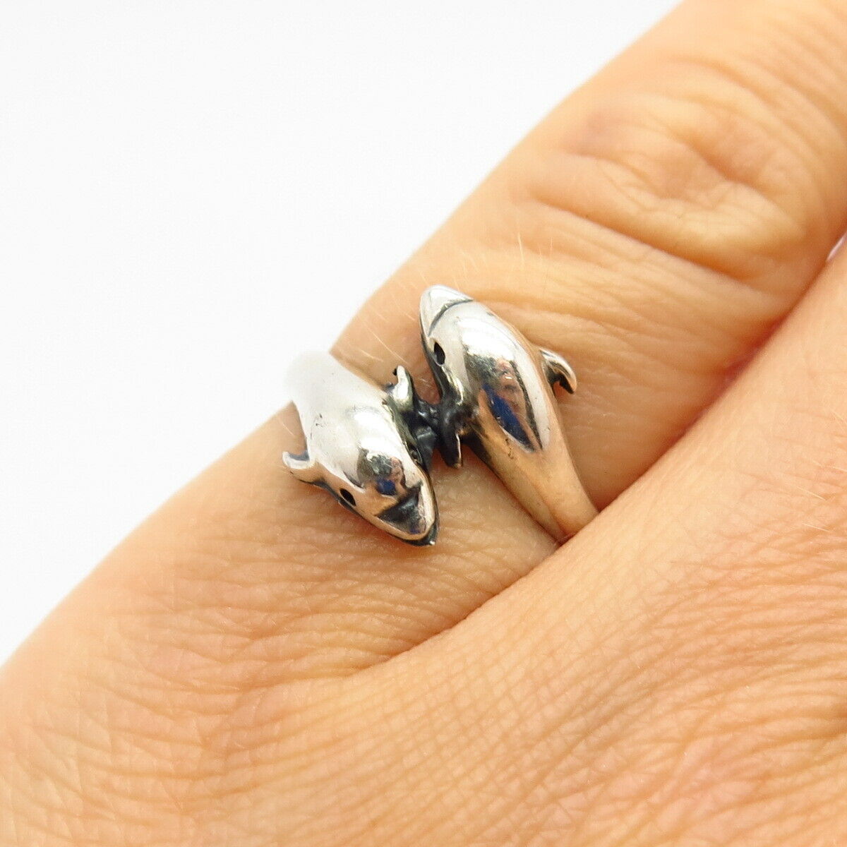 925 Sterling Silver Dolphin Couple Design Ring Size 5 3/4