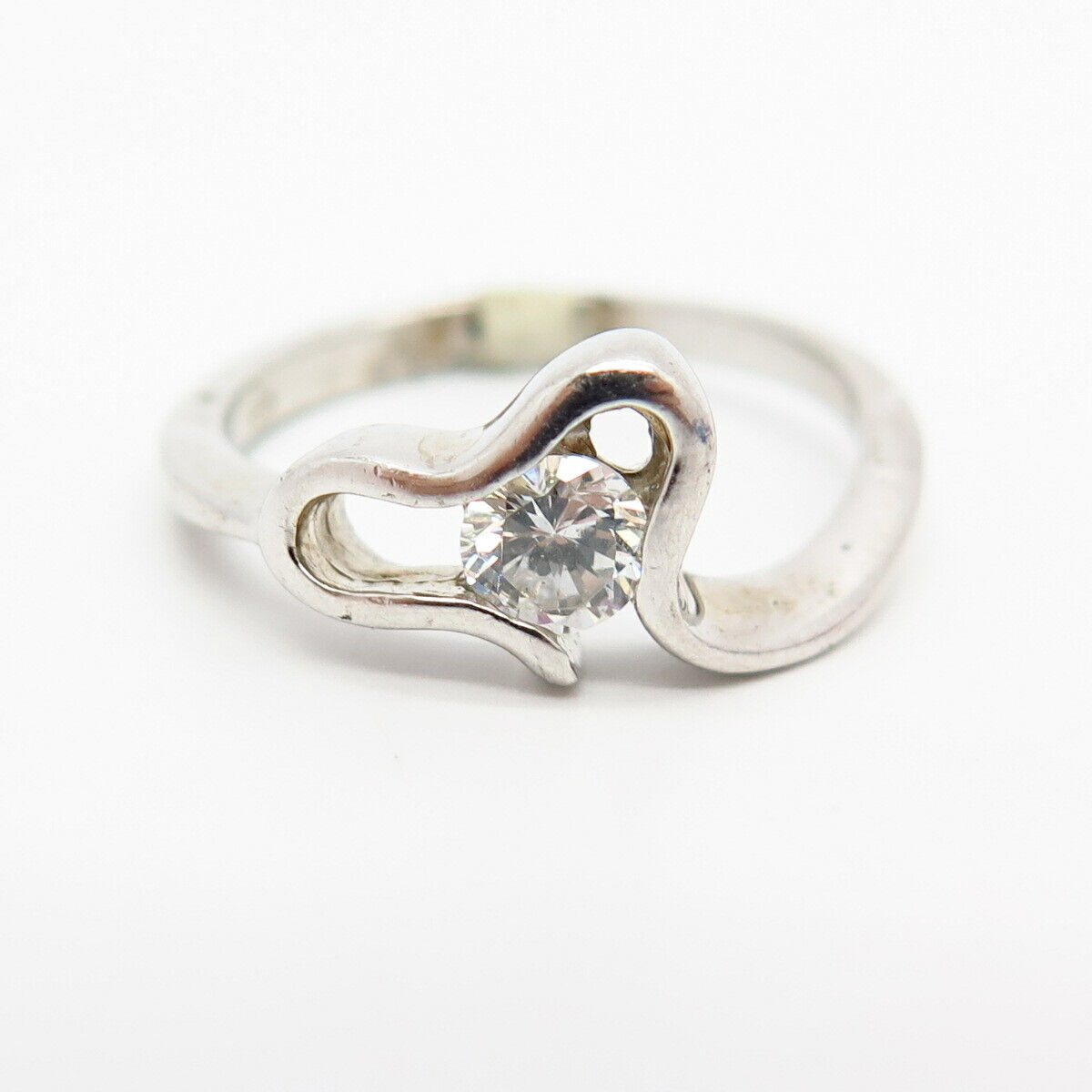 925 Sterling Silver C Z Abstract Heart Design Ring