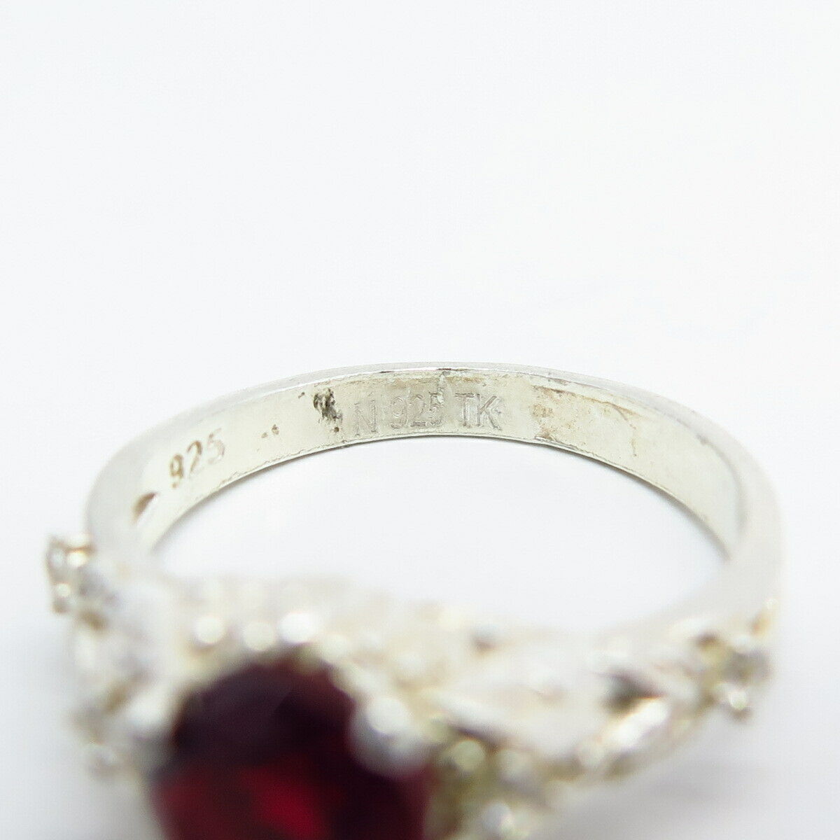 925 Sterling Silver White & Garnet-Tone C Z Ring Size 6