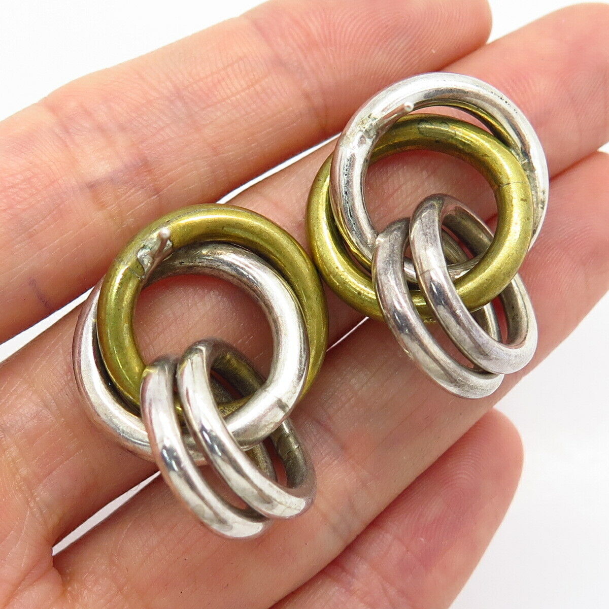 925 Sterling Silver 2-Tone Interlocked Circle Design Earrings