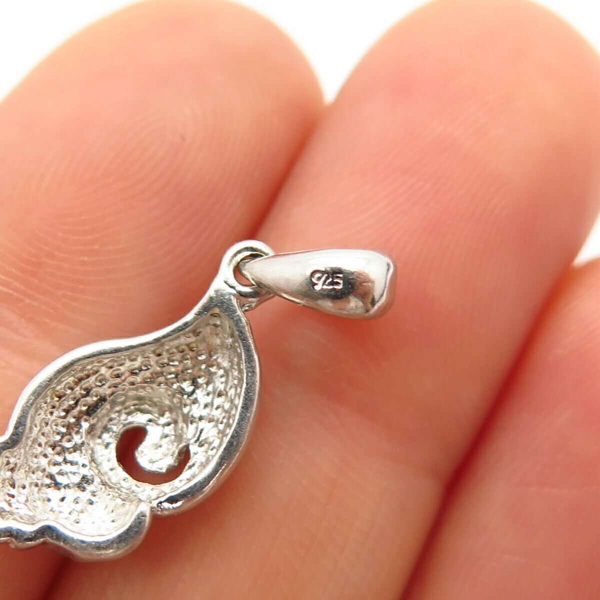 925 Sterling Silver Shell Design Pendant