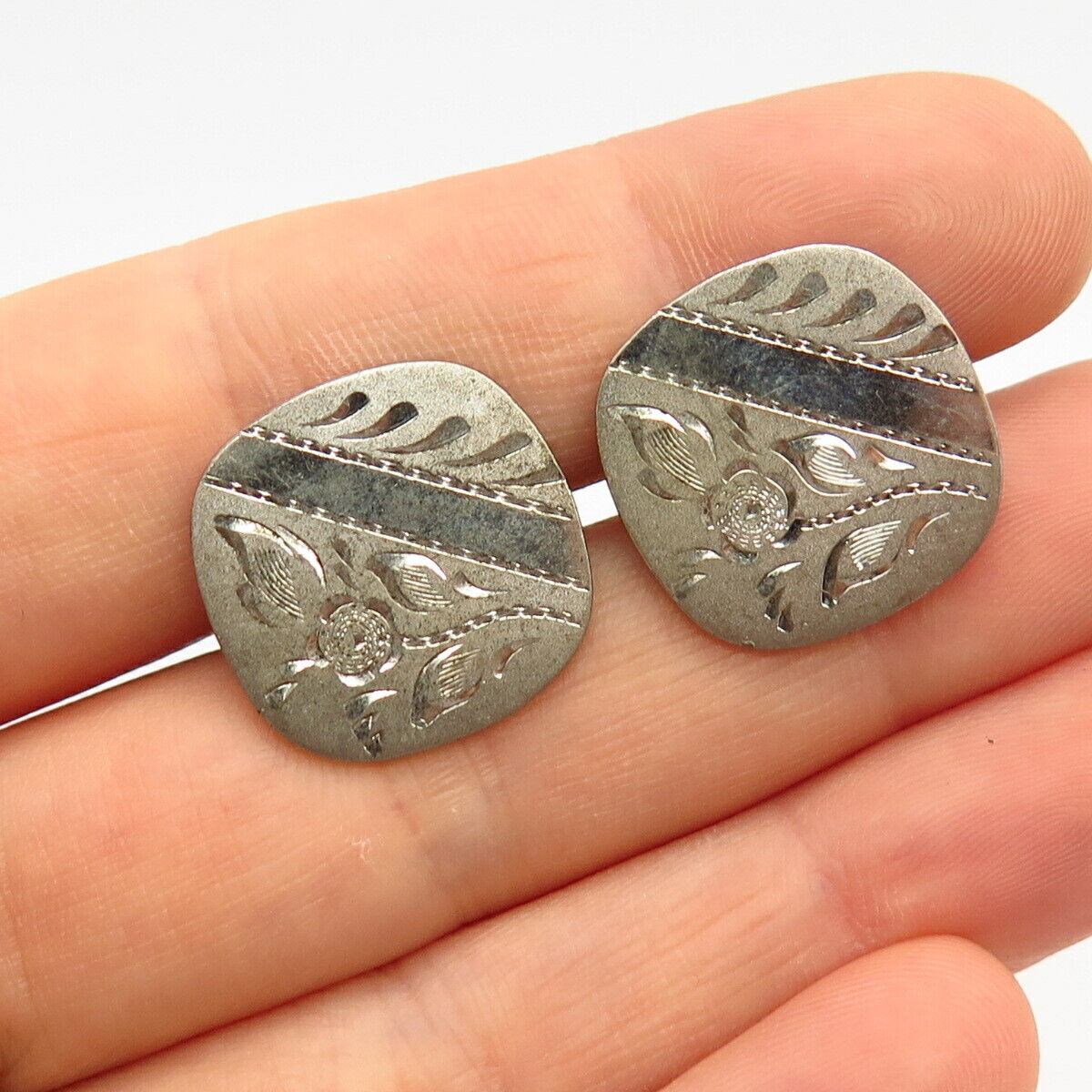 925 Sterling Silver Vintage Etched Floral Design Cufflinks