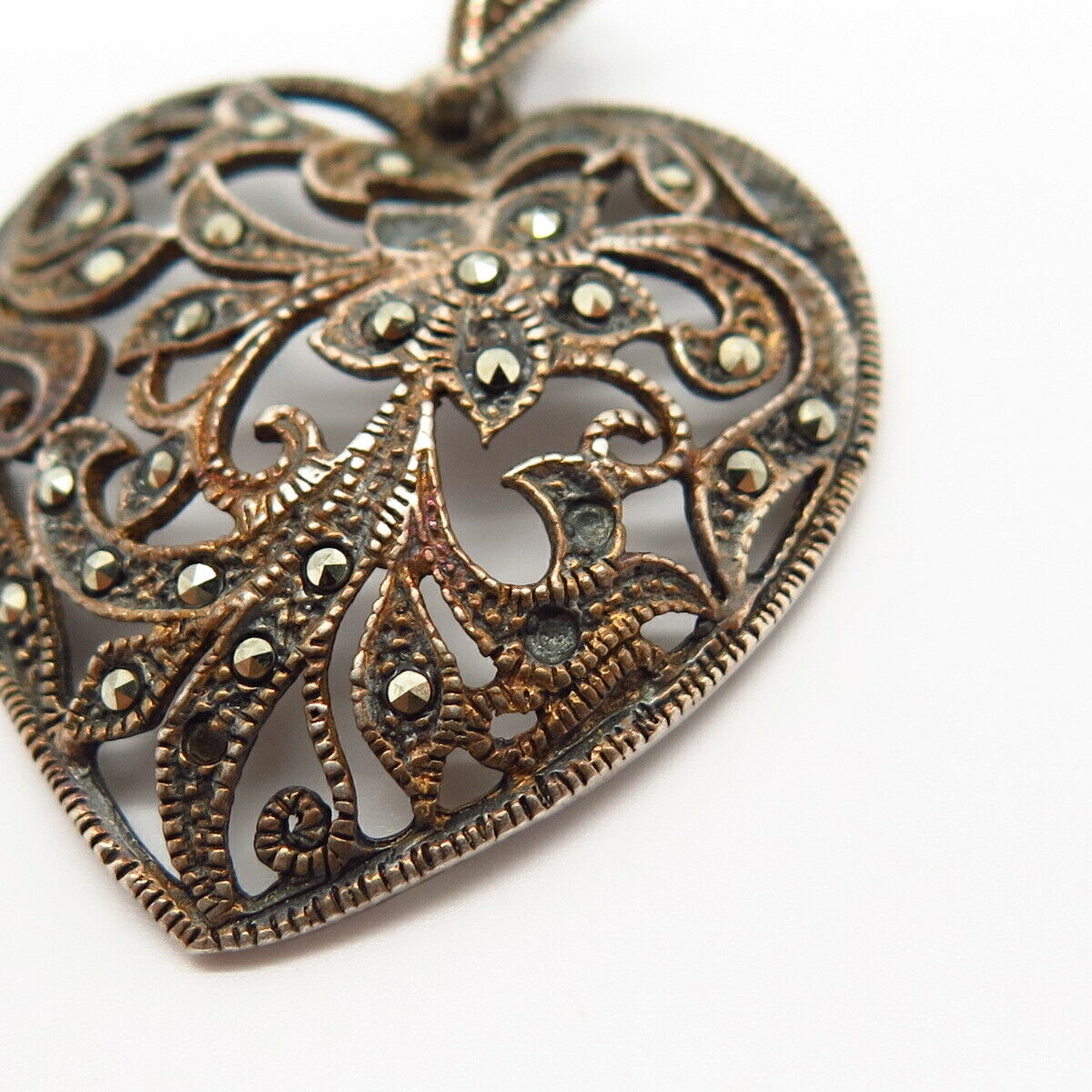 925 Sterling Silver Real Marcasite Gem Floral Design Heart Shape Ornate Pendant