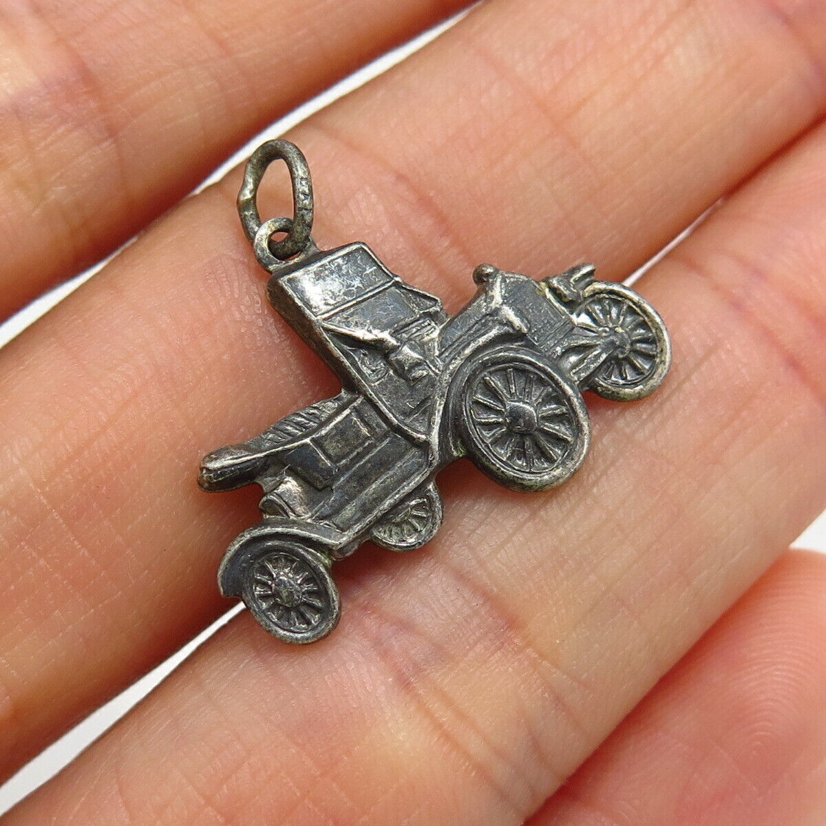 925 Sterling Silver Vintage Retro Car Design Charm Pendant