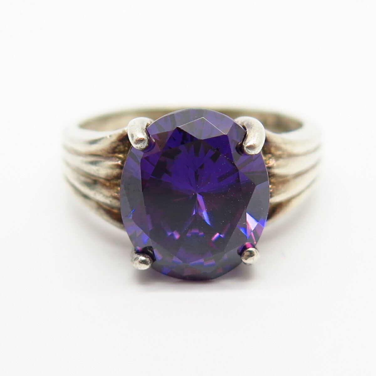 925 Sterling Silver Amethyst-Tone C Z Cocktail Ring Size 7