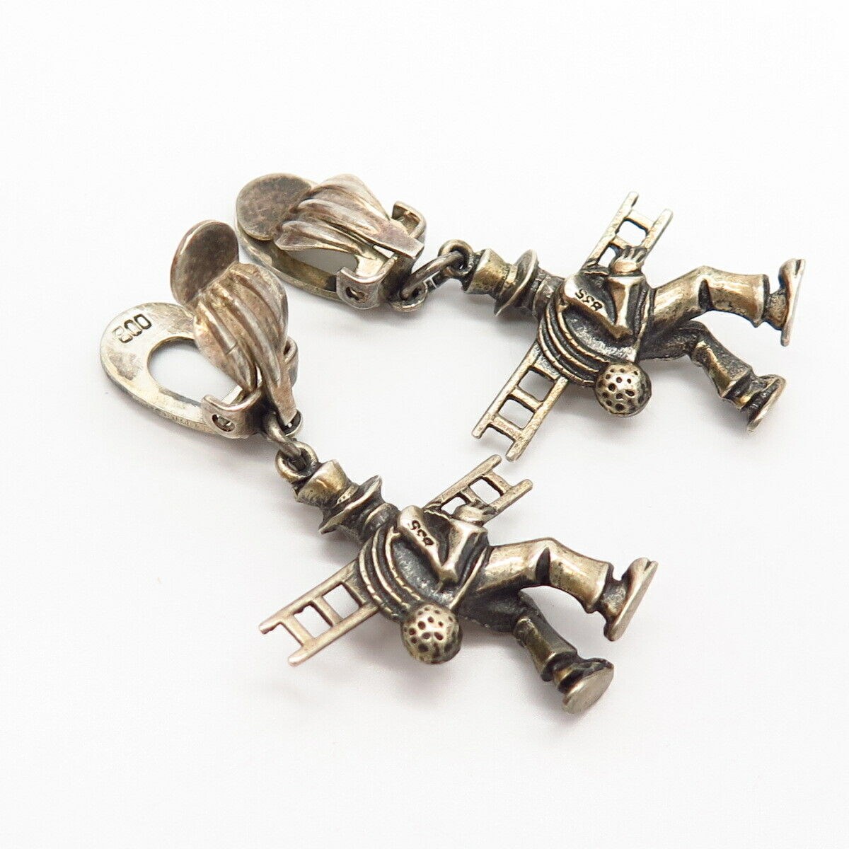 800 / 835 Silver Vintage Lamplighter Design Dangling Clip On Earrings