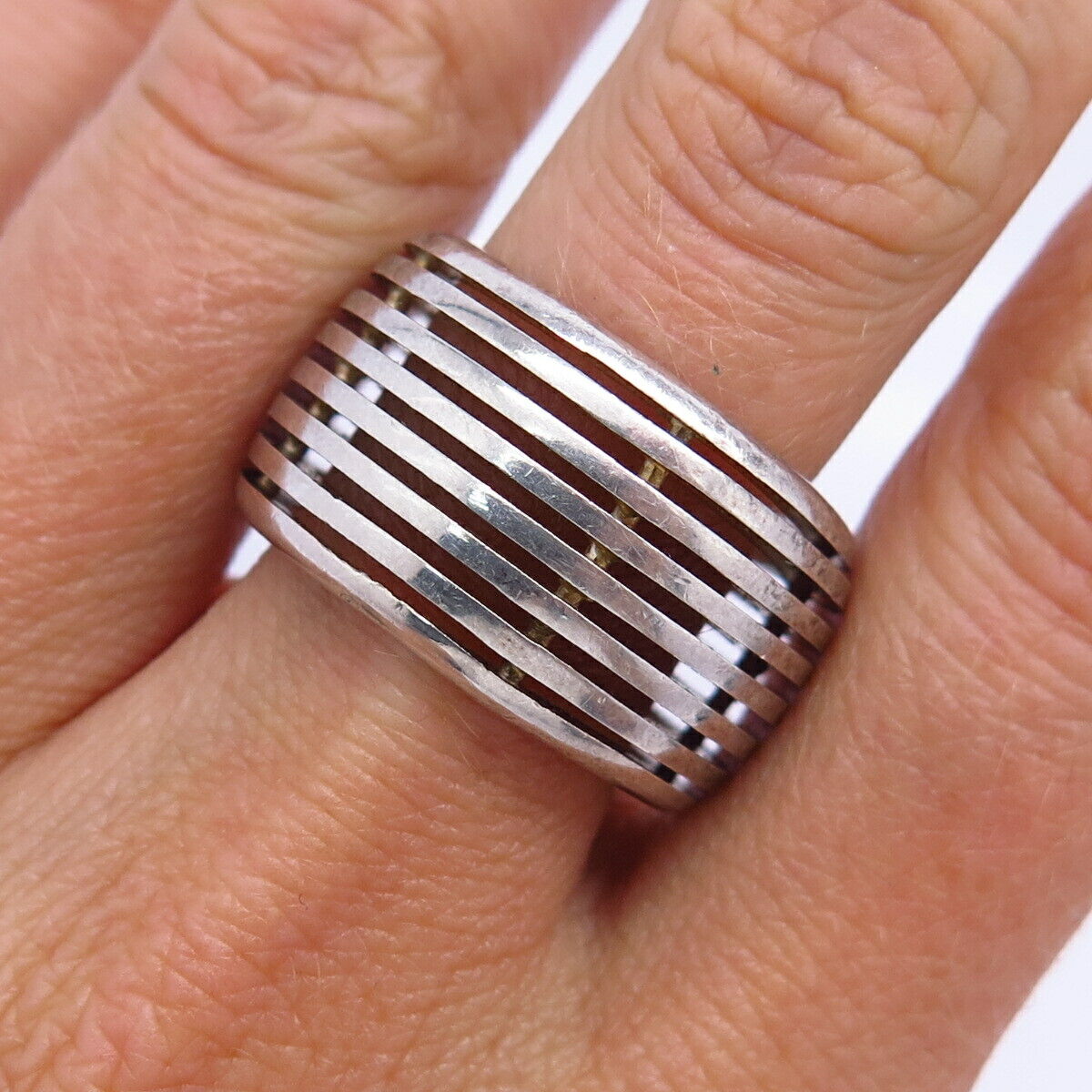 925 Sterling Silver Striped Design Wide Band Ring Size 7.5