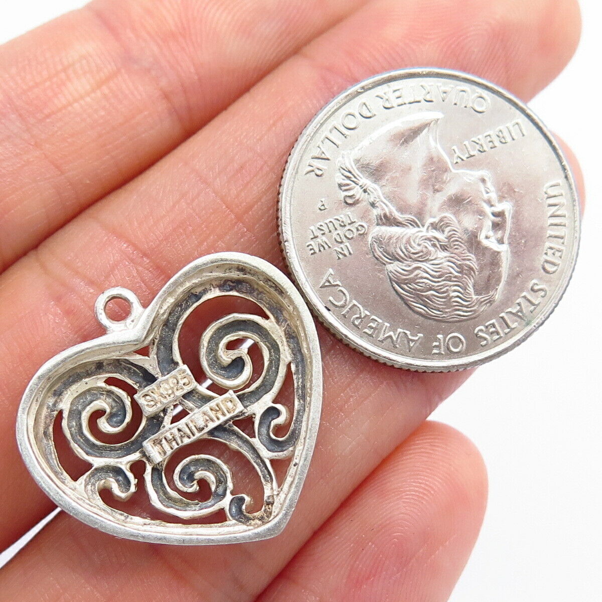 925 Sterling Silver Swirl Design Heart Shape Pendant