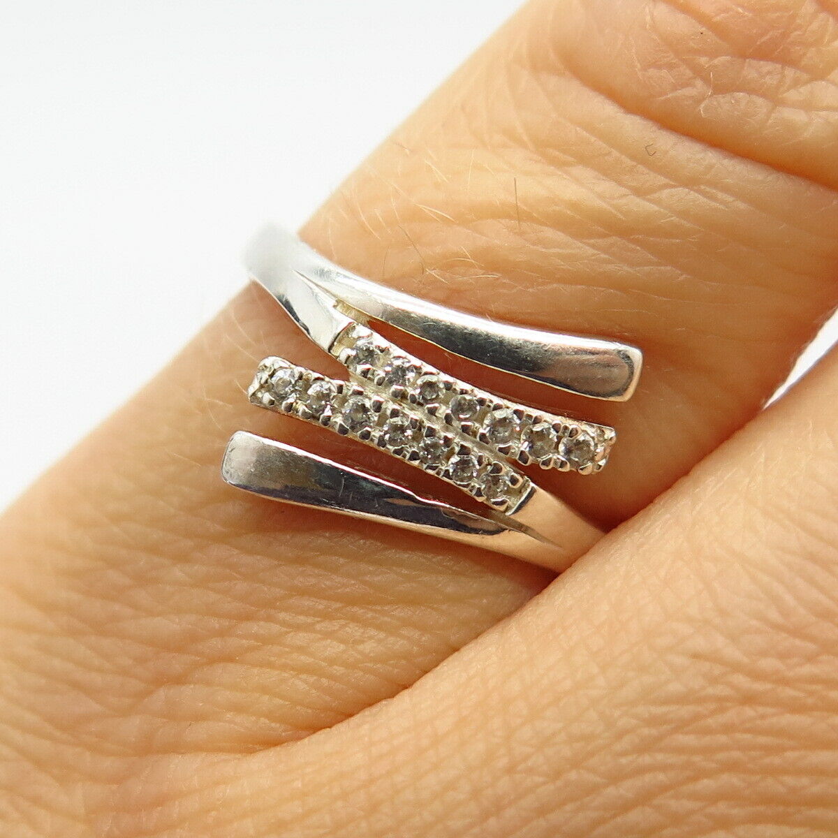 925 Sterling Silver C Z Bypass Design Ring Size 6