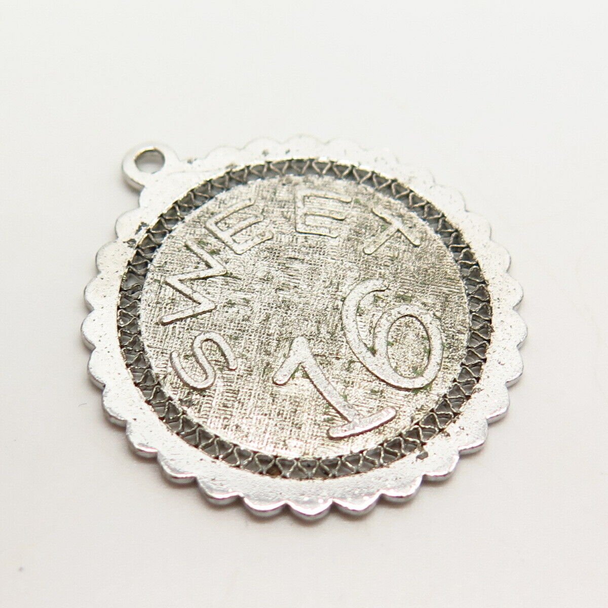 925 Sterling Silver Vintage "Sweet 16" Round Pendant