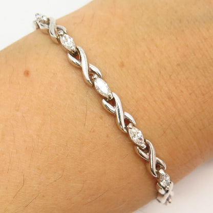 925 Sterling Silver C Z "XO" Hugs & Kisses Link Bracelet 7 3/4"