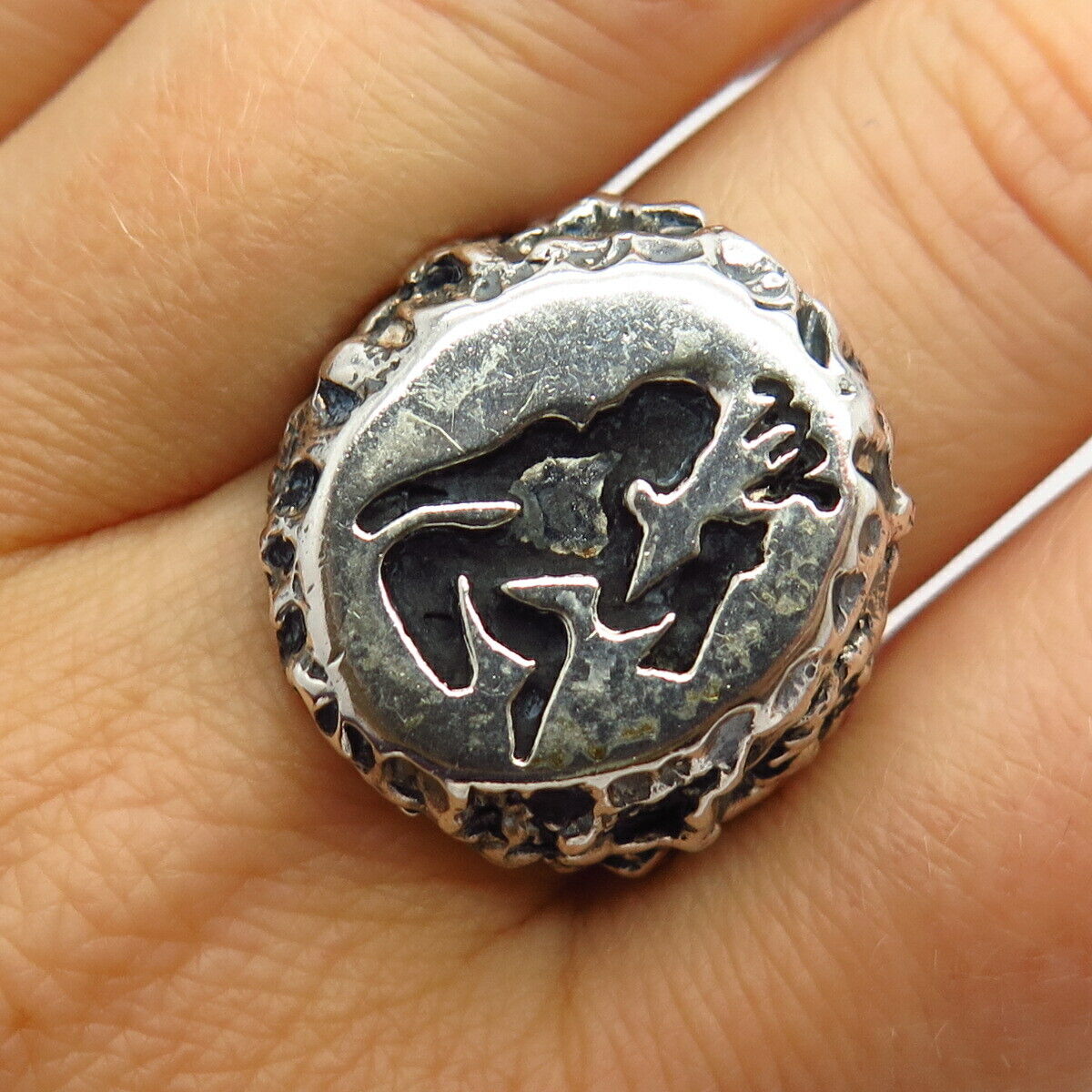 925 Sterling Silver Vintage Carved Virgo Zodiac Sign Signet Ring Size 6 3/4