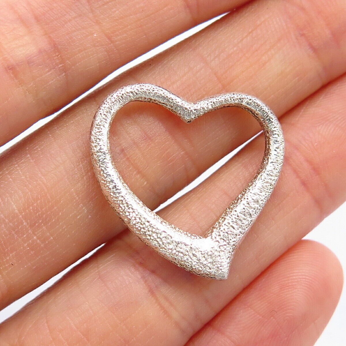 925 Sterling Silver Vintage Open Heart Textured Design Slide Pendant