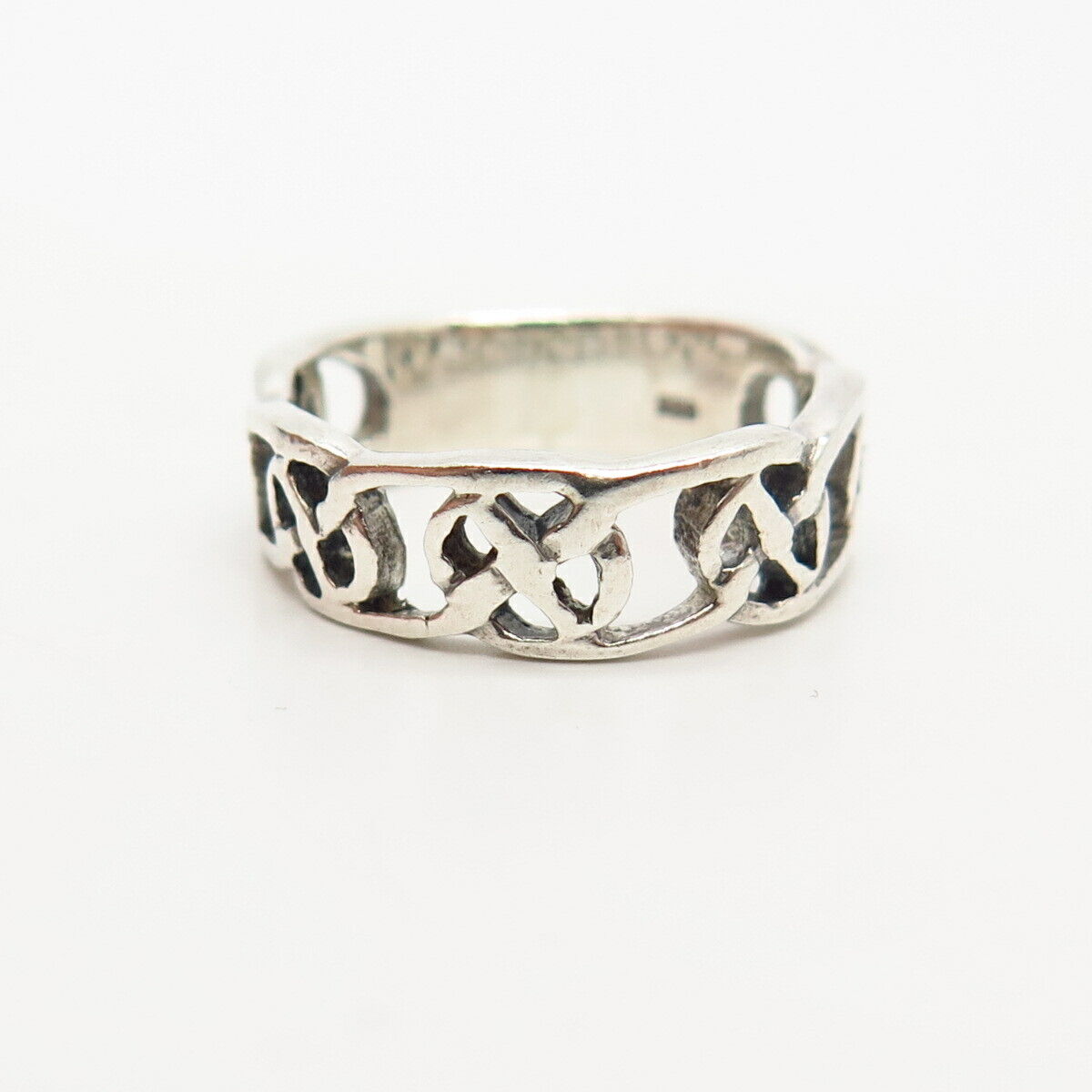 925 Sterling Silver Celtic Knot Design Band Ring Size 5.5