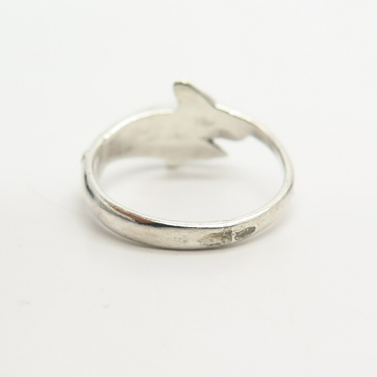 925 Sterling Silver Friendly Dolphins Design Ring Size 6 1/4