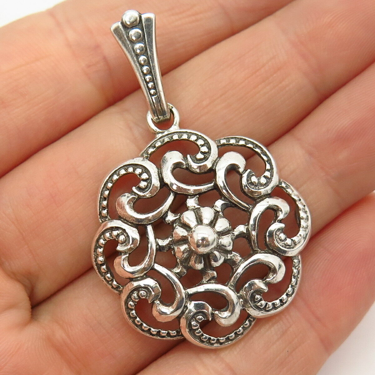 835 Silver Vintage Swirl Floral Design Pendant