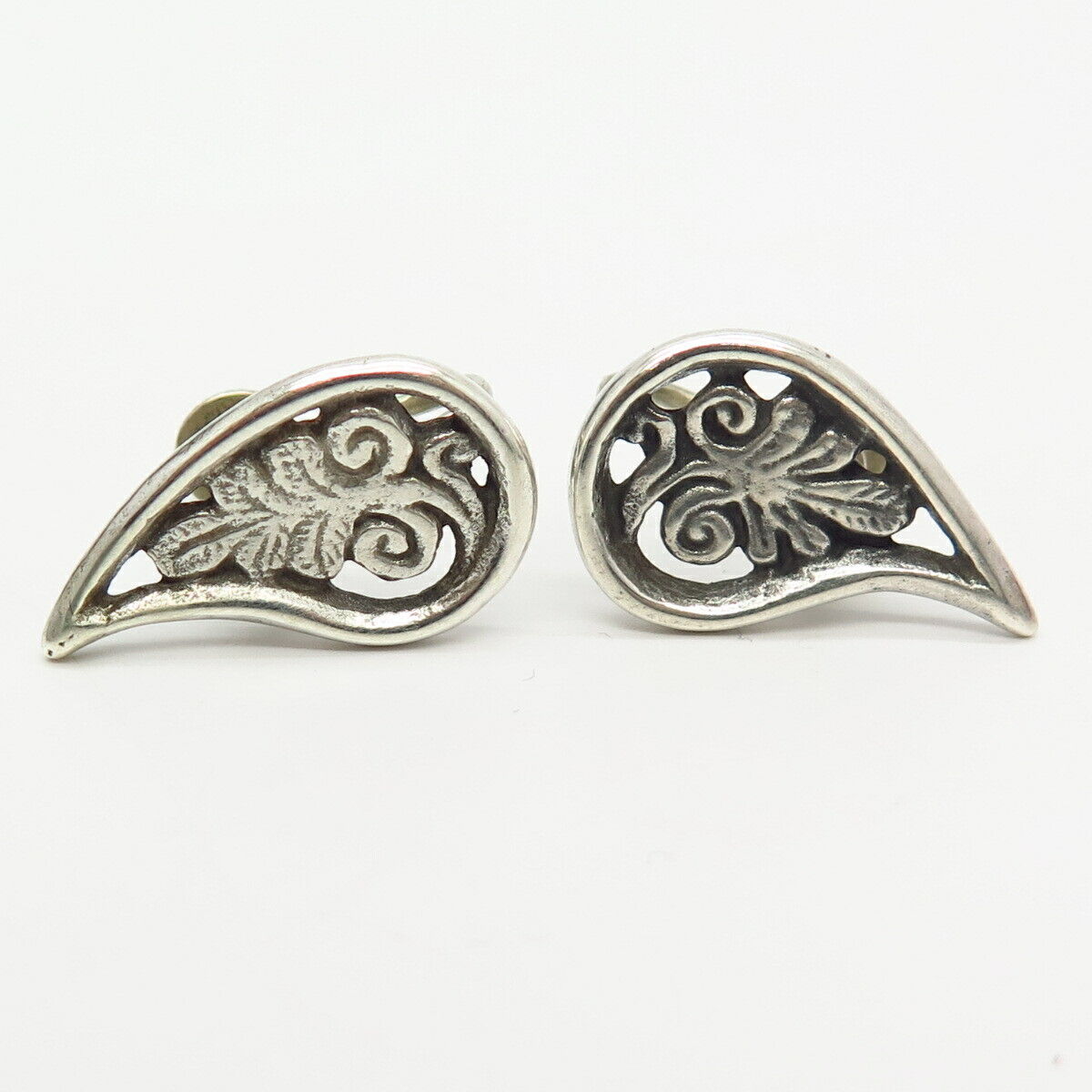 925 Sterling Silver Vintage Leaf Teardrop Design Screw Back Earrings