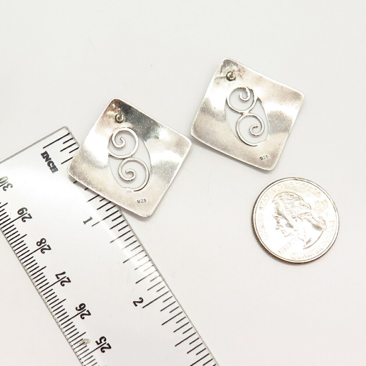 925 Sterling Silver Swirl Design Square Shape Cufflinks