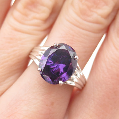 925 Sterling Silver Oval-Cut Purple C Z Ring Size 8.25