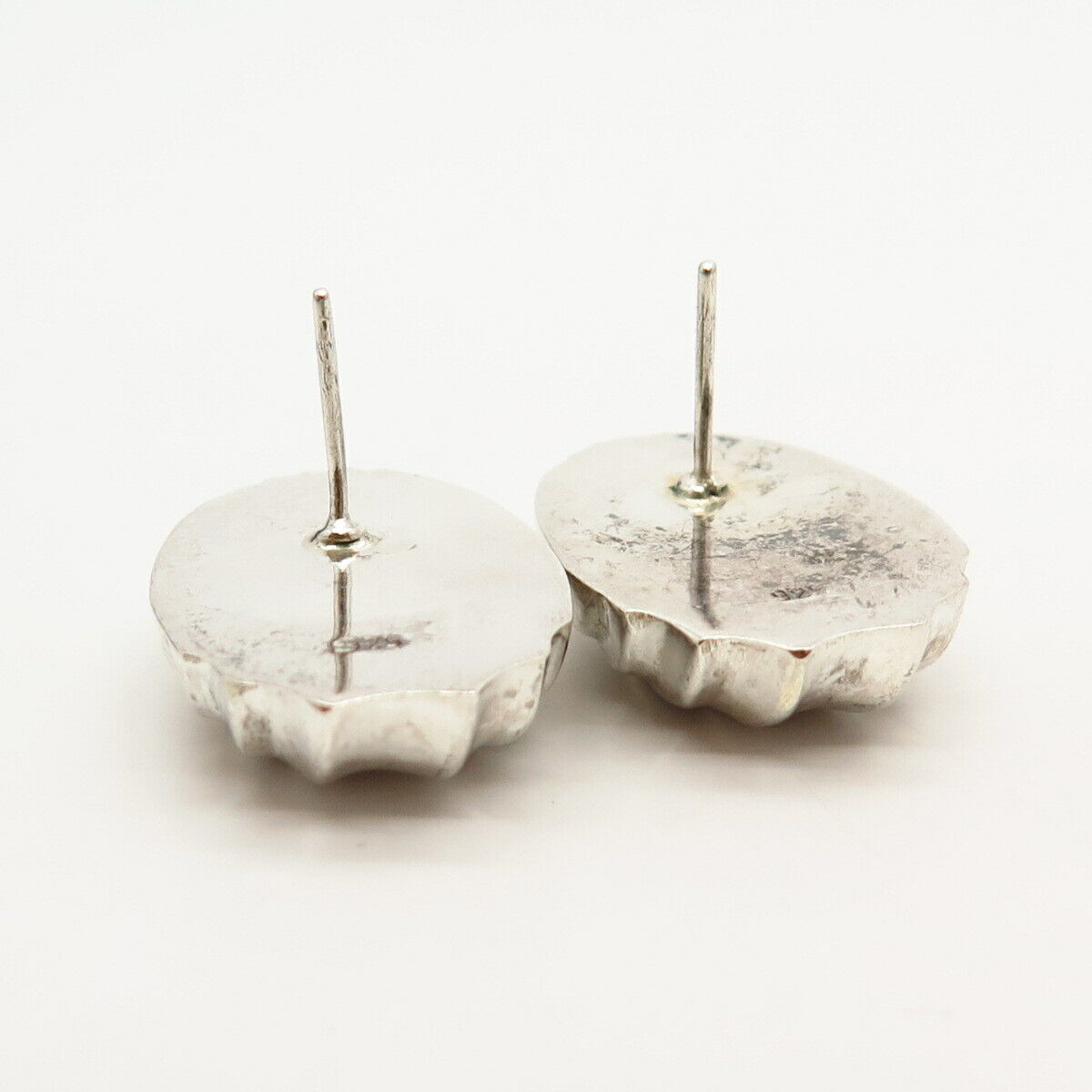 925 Sterling Silver Shell Design Stud Earrings