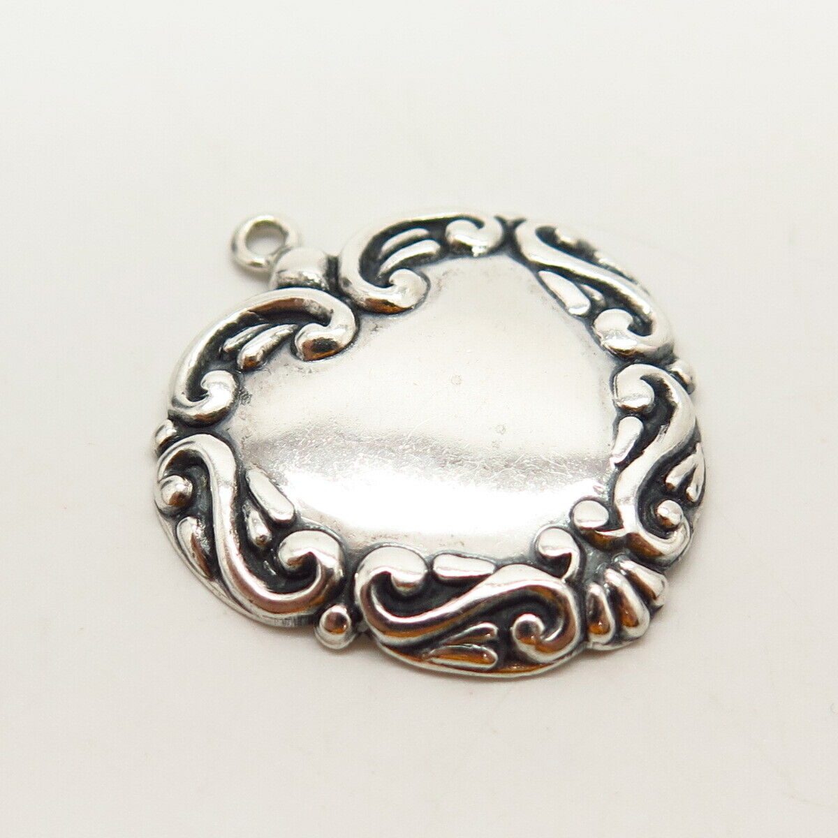 925 Sterling Silver Swirl Heart Design Pendant