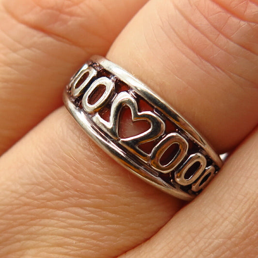 925 Sterling Silver "2000" / Heart Design Ring Size 5 3/4