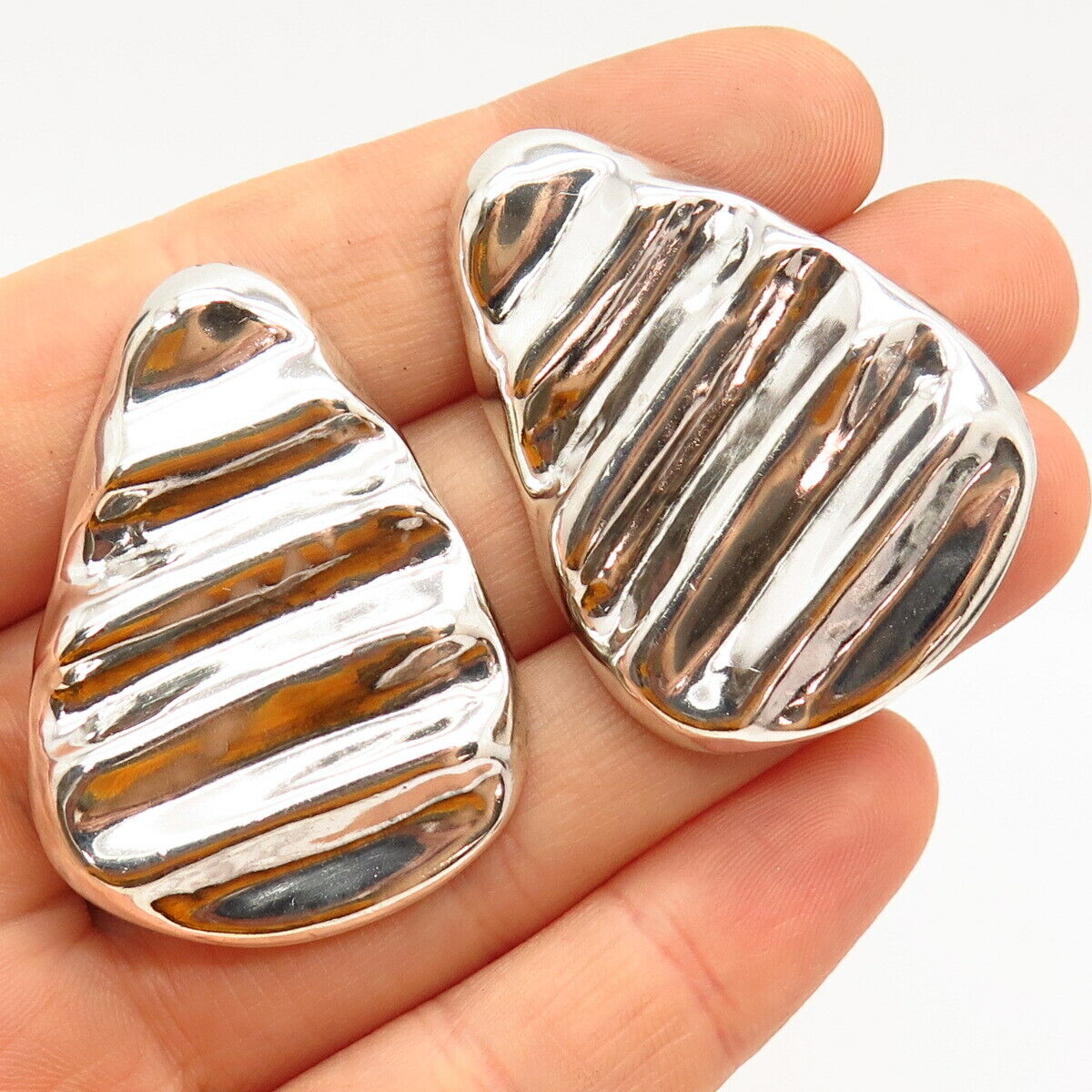 925 Sterling Silver Vintage Ribbed Design Earrings