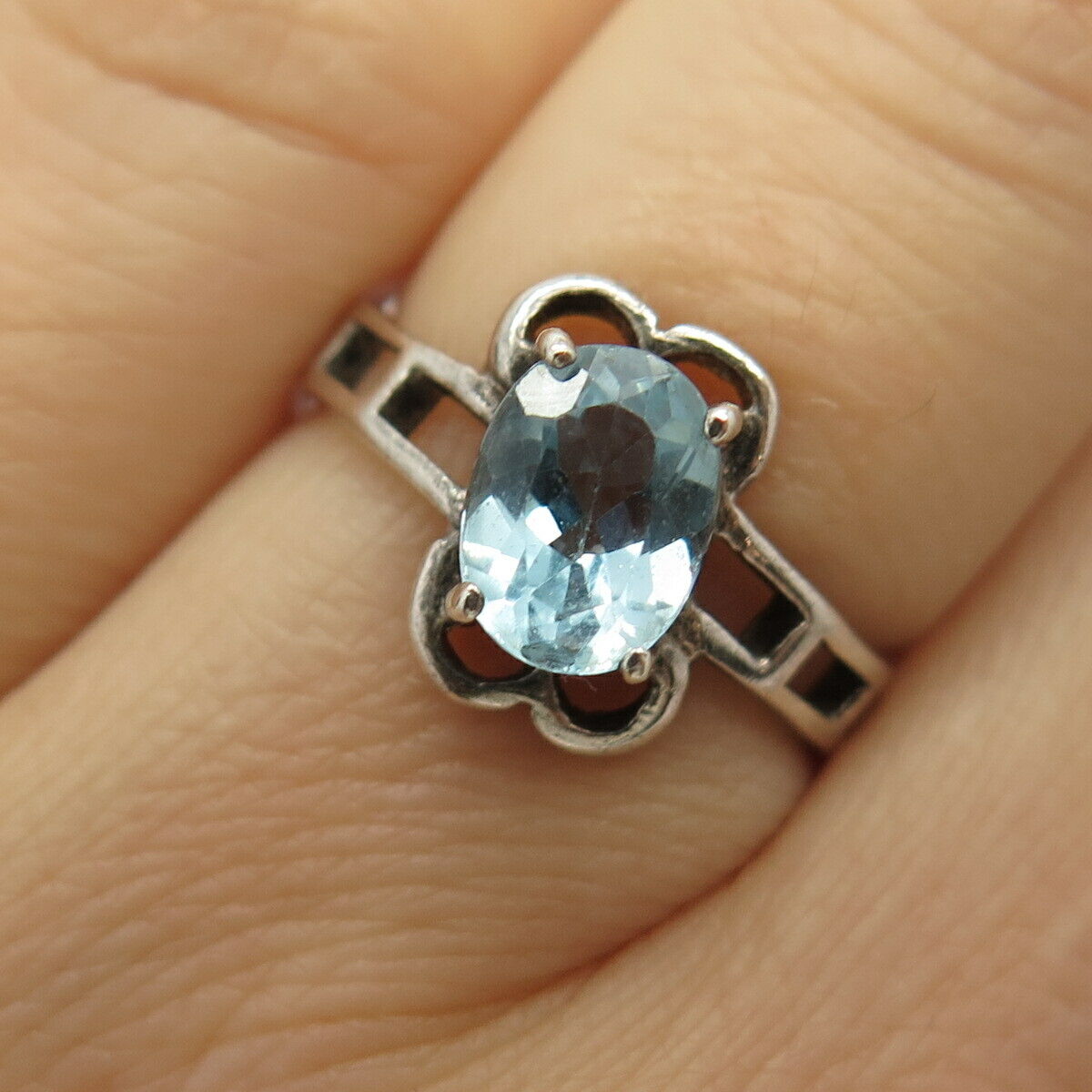 925 Sterling Silver Real Blue Topaz Gemstone Ring Size 5 3/4