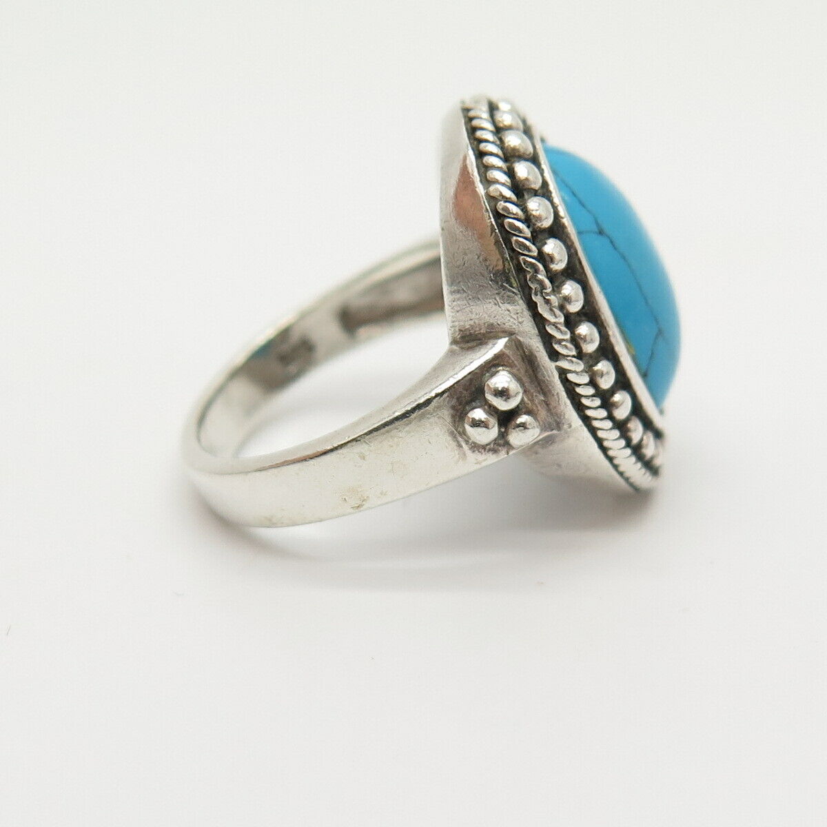 925 Sterling Silver Faux Turquoise Bead Design Oval Ring Size 6