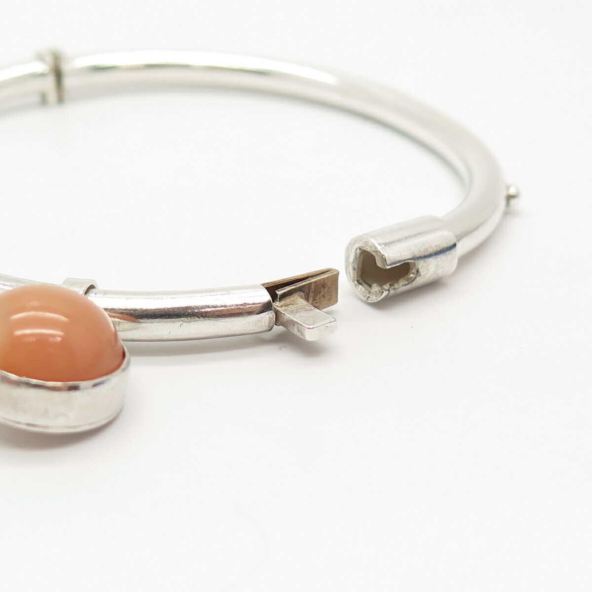 925 Sterling Silver Real Peach Quartz Hinged Bangle Bracelet 7"