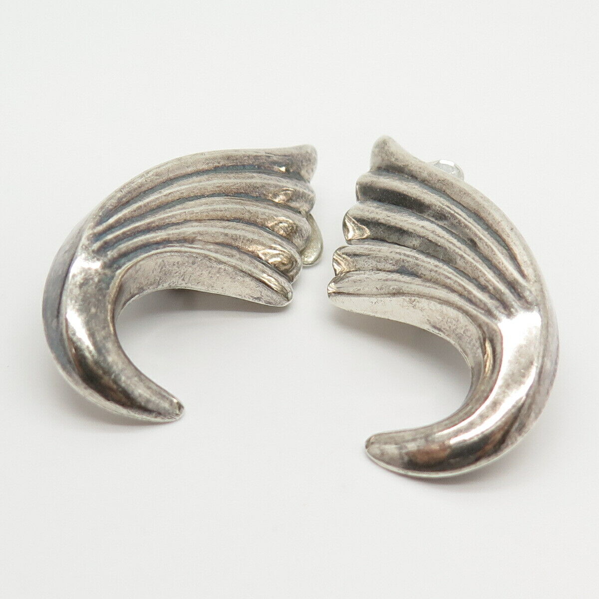 925 Sterling Silver Vintage Wavy Ribbed Hollow Clip On Earrings