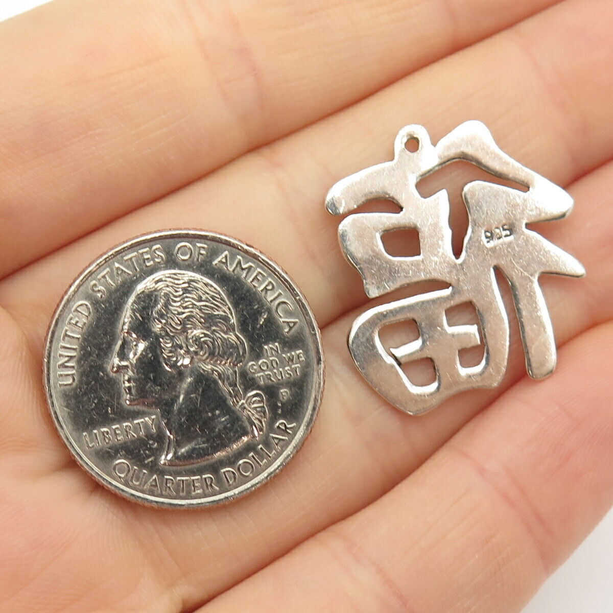 925 Sterling Silver Vintage Chinese Fortune Design Pendant