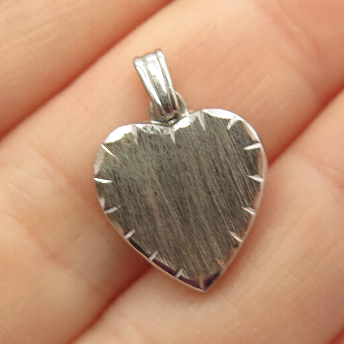 925 Sterling Silver Vintage Lamode Heart Pendant