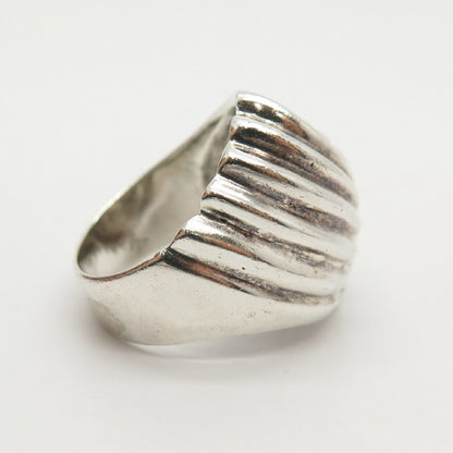 925 Sterling Silver Vintage Ribbed Shell Ring Size 8 1/4