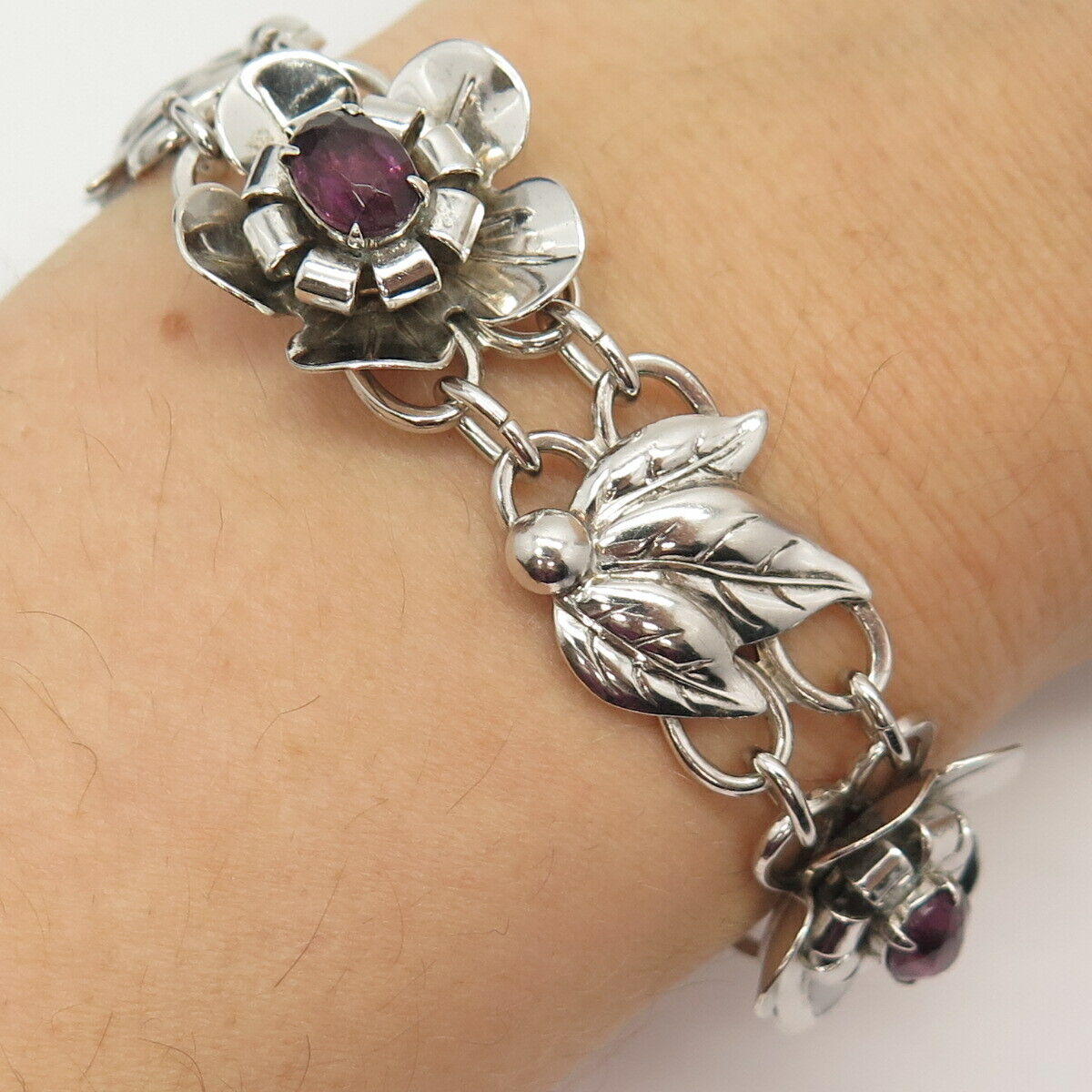 925 Sterling Silver Vintage Amethyst-Tone Glass Floral & Leaves Link Bracelet 7"