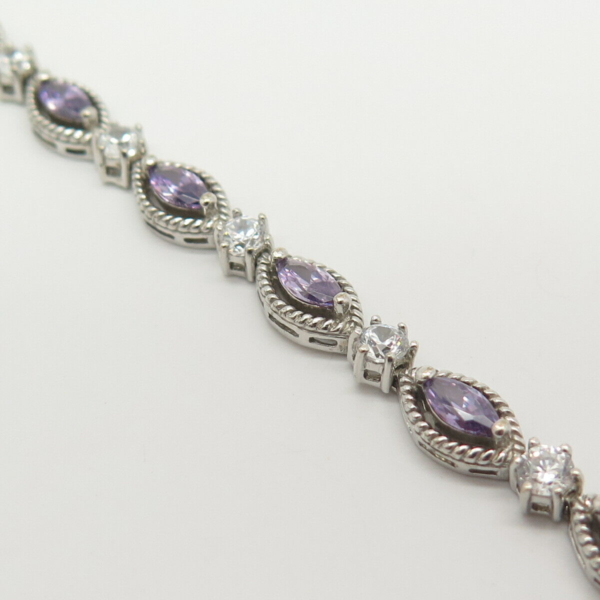 925 Sterling Silver White & Amethyst-Tone C Z Oval Link Bracelet 7"