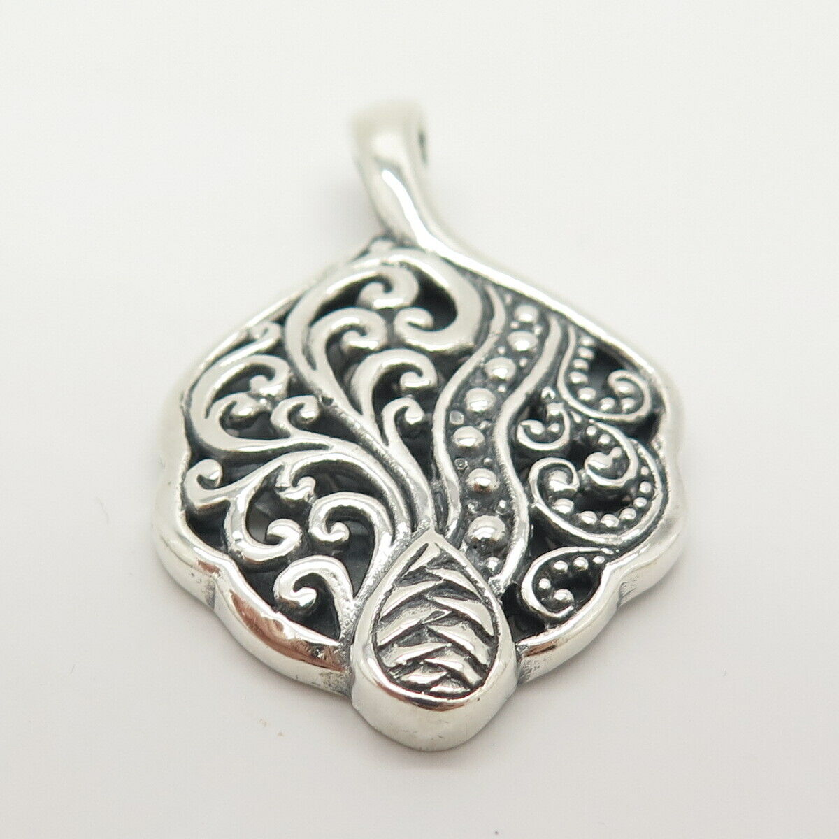 925 Sterling Silver Ornate Design Pendant