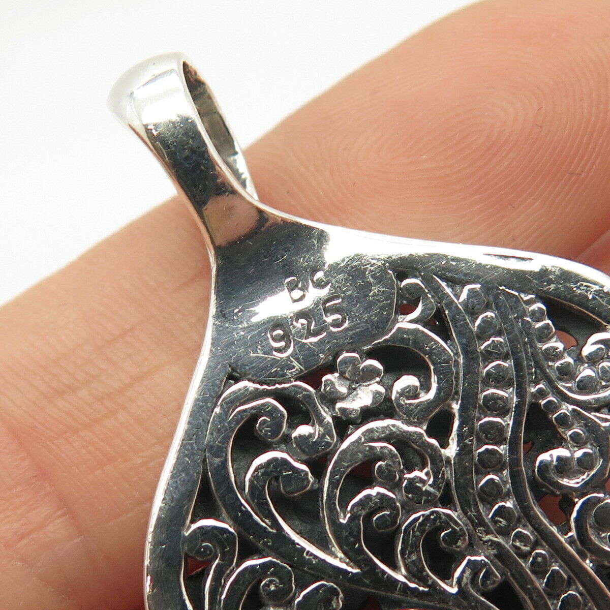 925 Sterling Silver Ornate Design Pendant