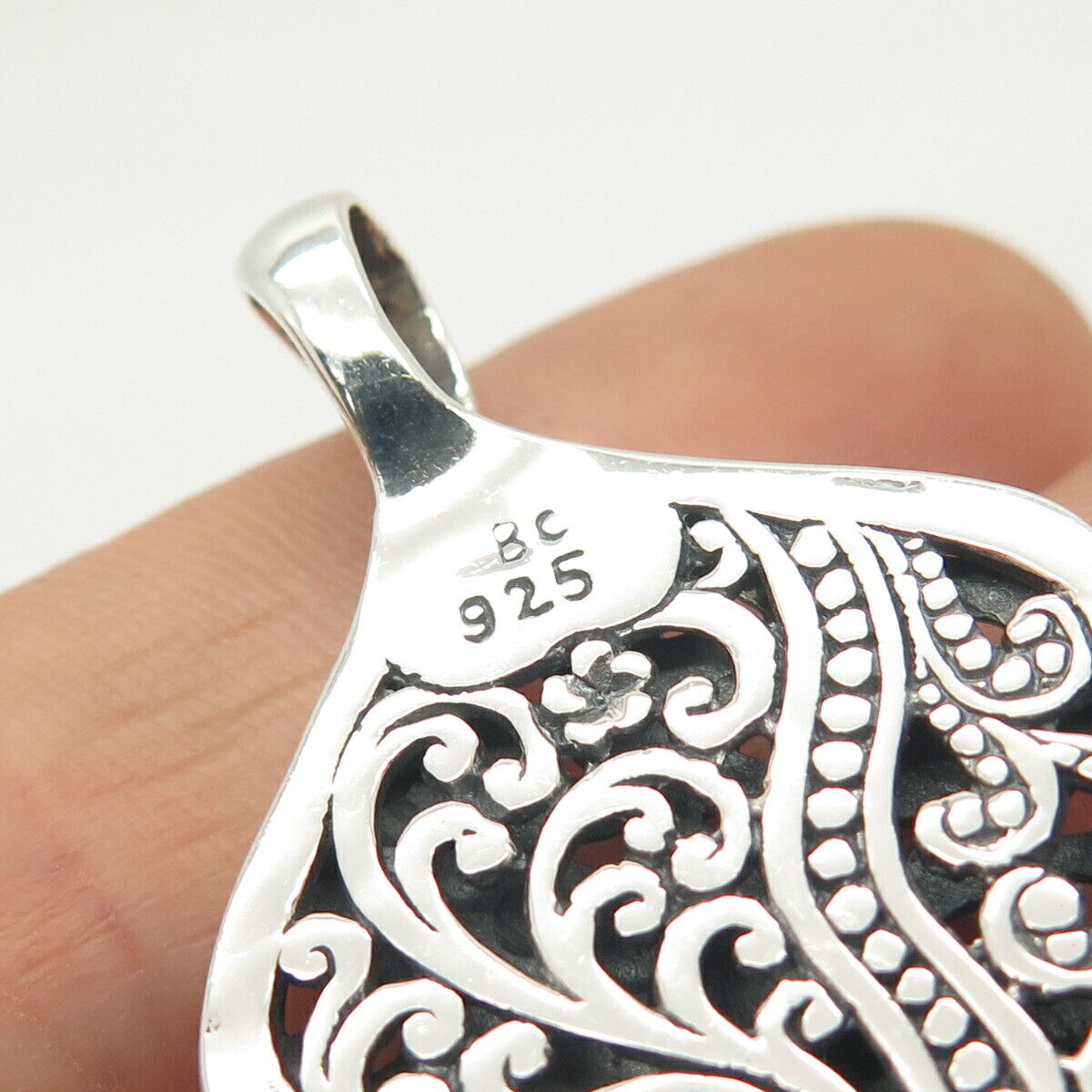 925 Sterling Silver Ornate Design Pendant