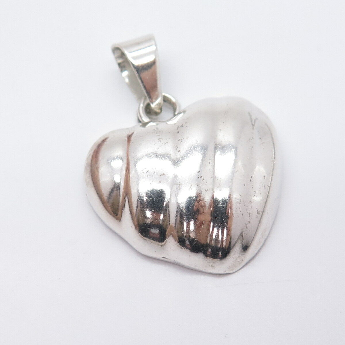 925 Sterling Silver Vintage Mexico Ribbed Heart Hollow Pendant