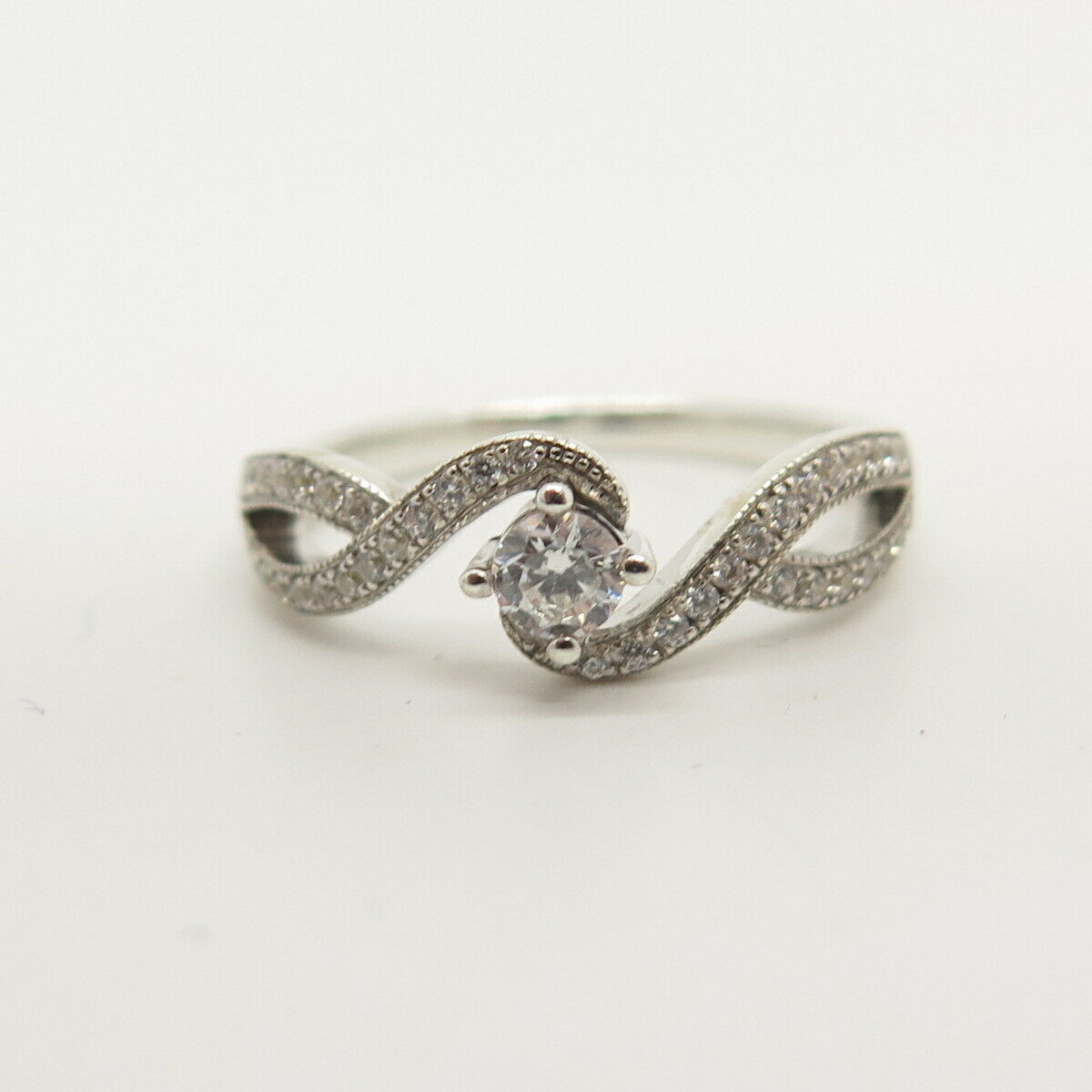 925 Sterling Silver Pave C Z Wavy Ring Size 6 1/4