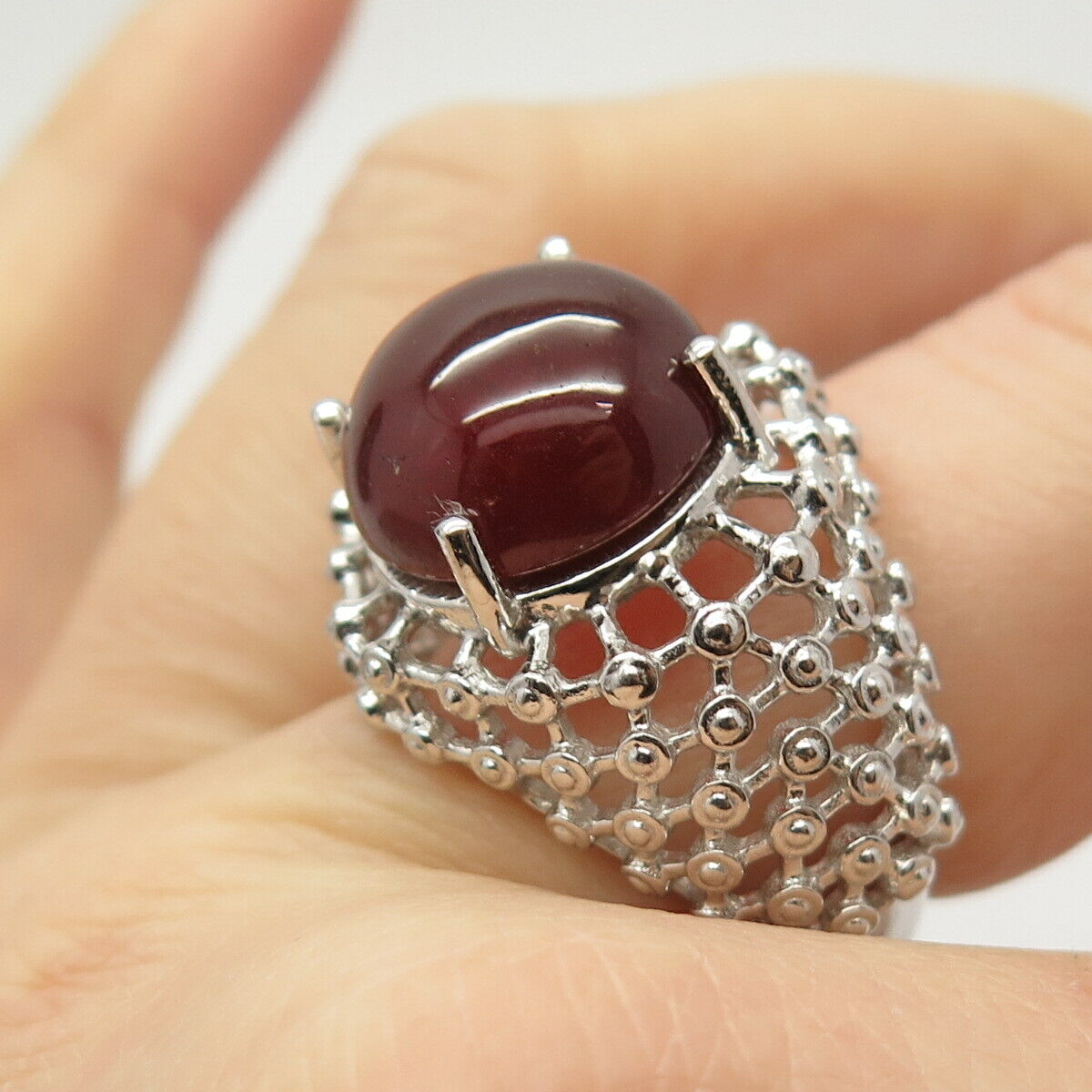 925 Sterling Silver Real Red Garnet Gemstone Domed Ring Size 7 1/4