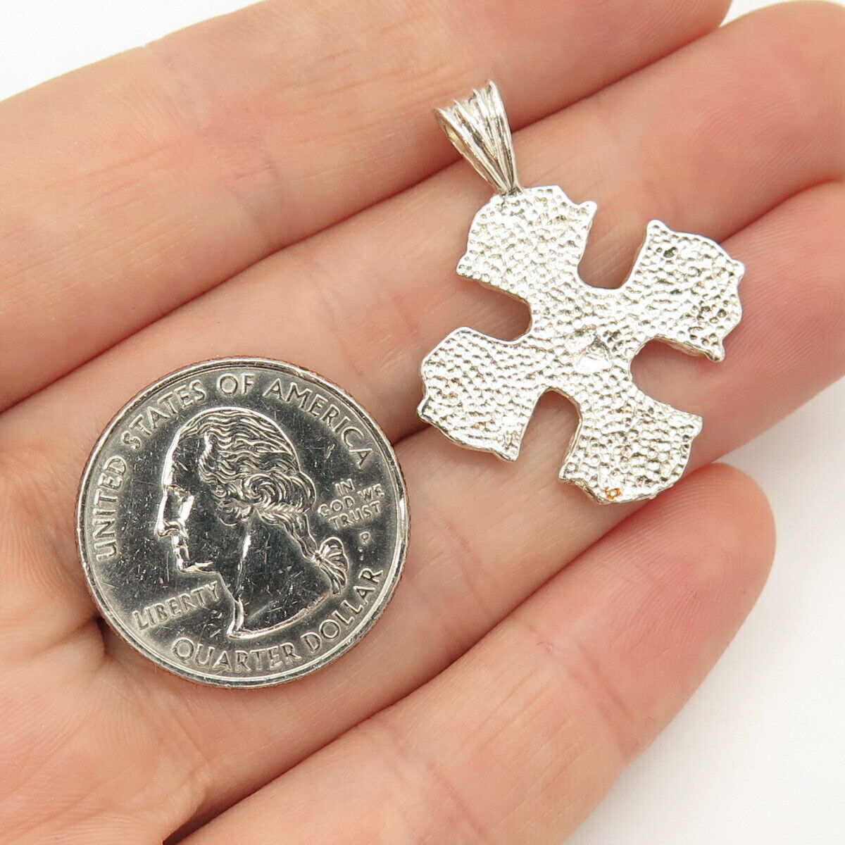 925 Sterling Silver Vintage Cross Pendant