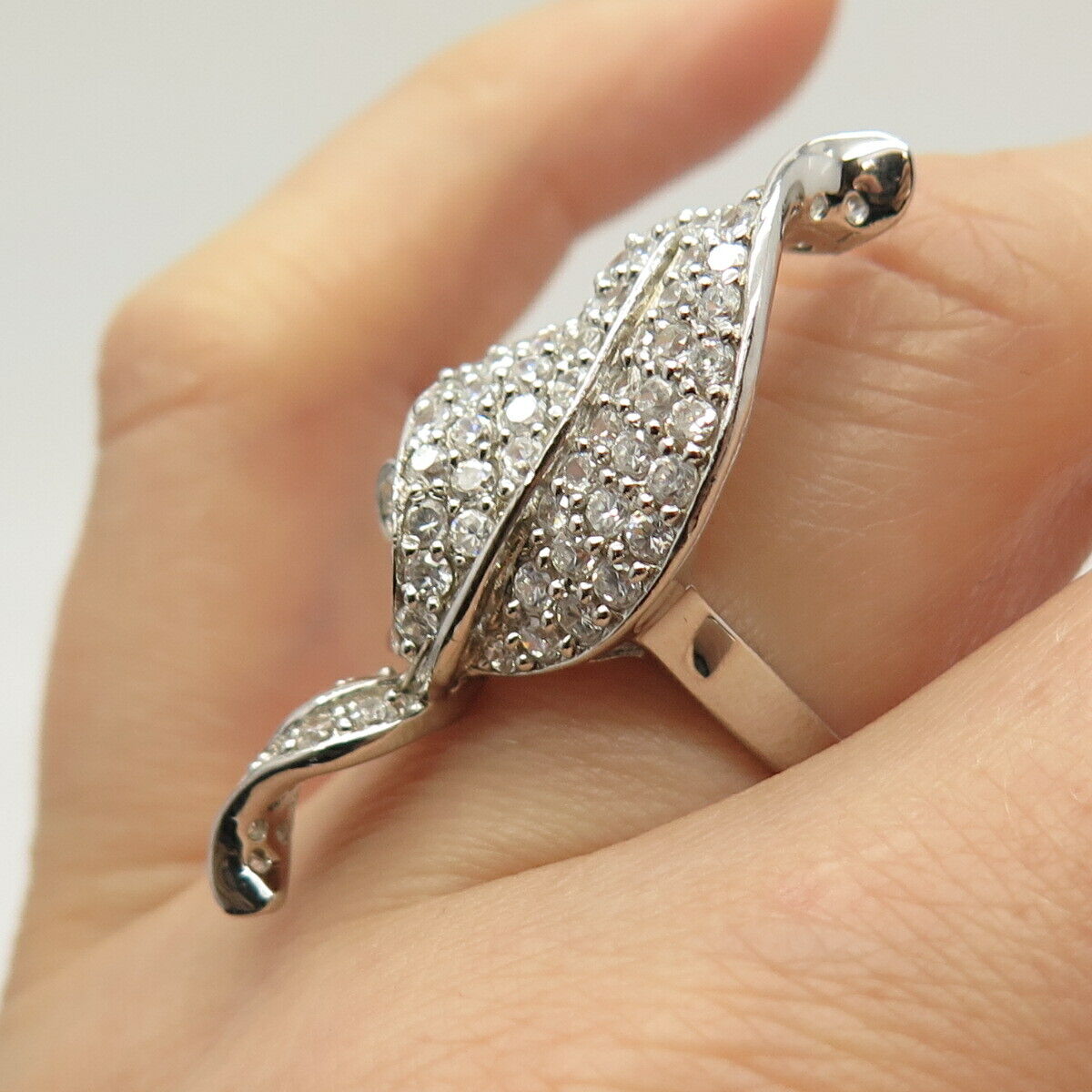 925 Sterling Silver C Z Leaf Design Long Ring