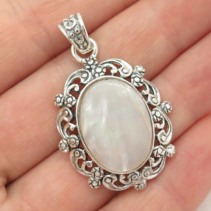 925 Sterling Silver Real Mother-of-Pearl Floral Pendant