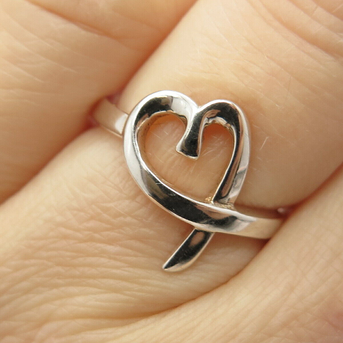 925 Sterling Silver Open Heart Ring Size 5 3/4