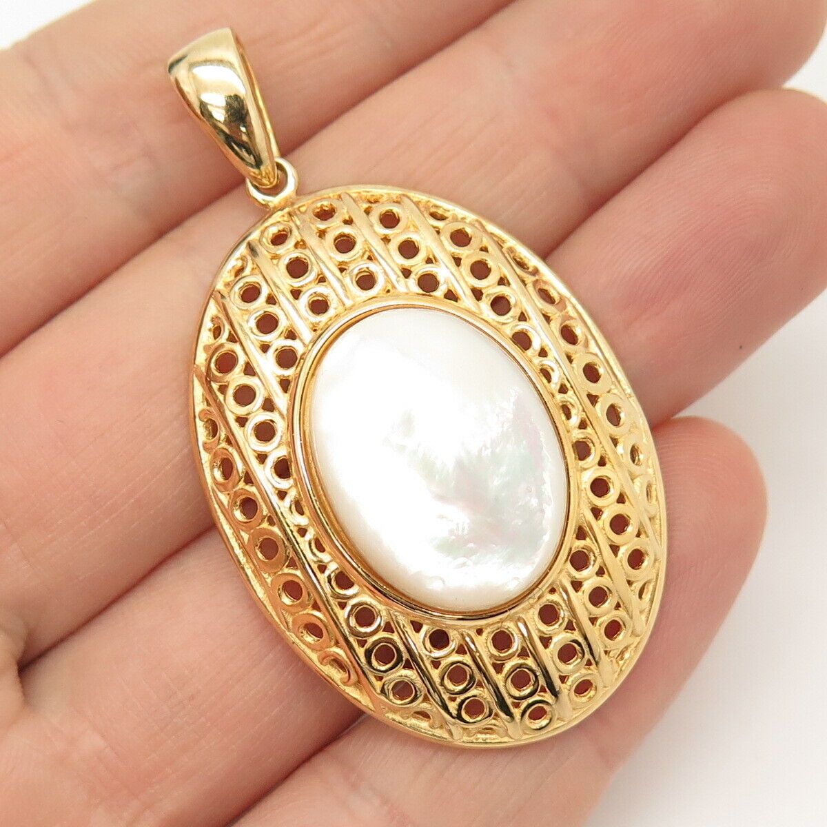 925 Sterling Silver Gold Plated Real Mother-of-Pearl Pendant