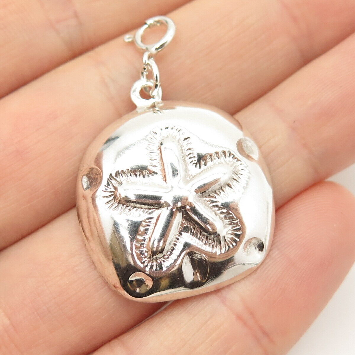 925 Sterling Silver Vintage Sand Dollar Design Charm  Pendant